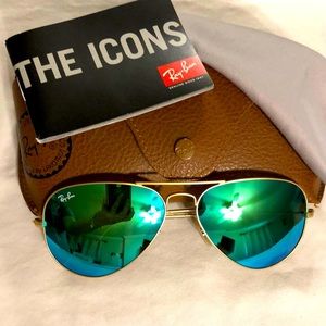 Ray-Ban Aviator